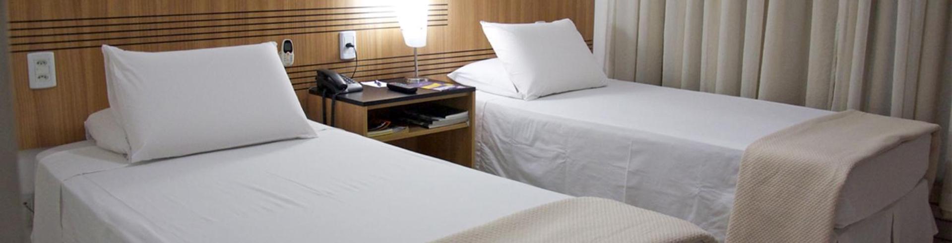 טולדו Rosa'S Hotel מראה חיצוני תמונה