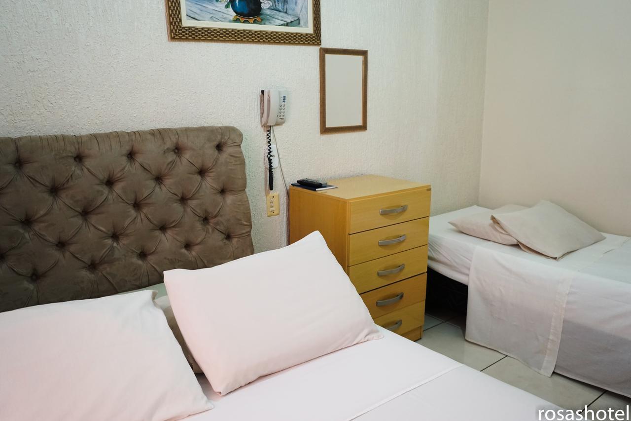 טולדו Rosa'S Hotel מראה חיצוני תמונה